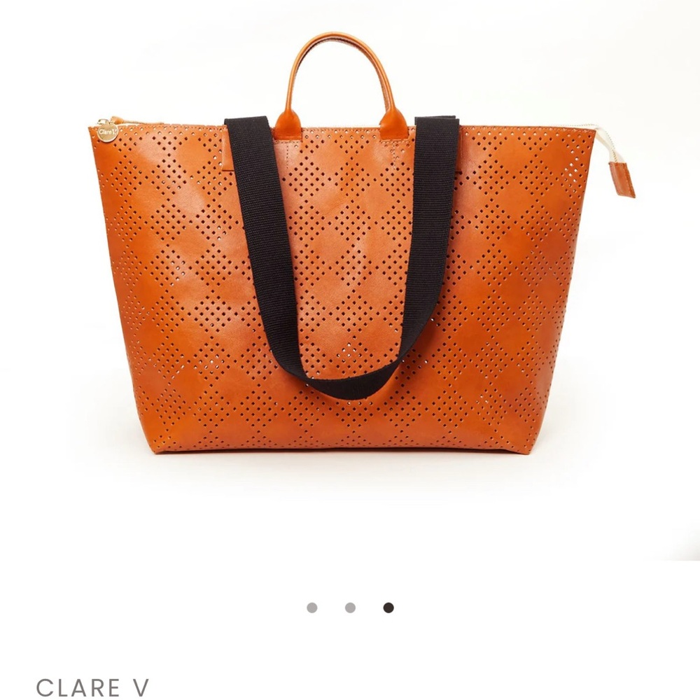 ***ISO*** Clare V Le Zip Sac Cuoio Perf